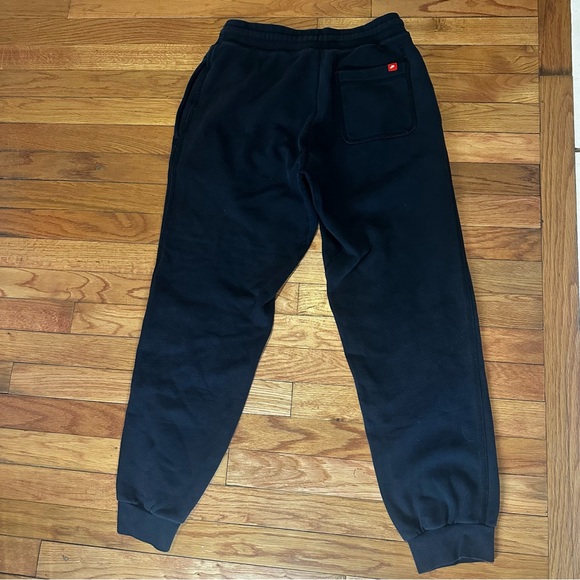 Nike Swoosh Logo Embroidered Joggers Sweatpants Faded Black Size Small‎ - Picture 3 of 6